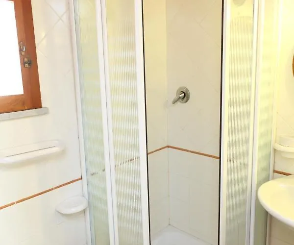 Terrazza Vittorio * チェファル