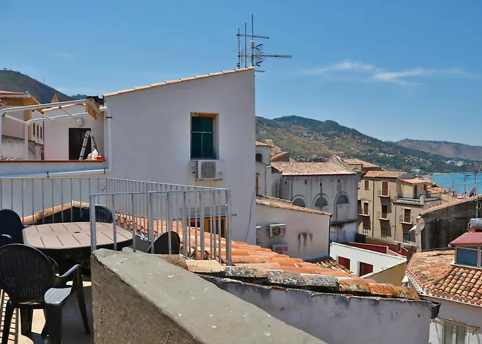 Terrazza Vittorio * Cefalù
